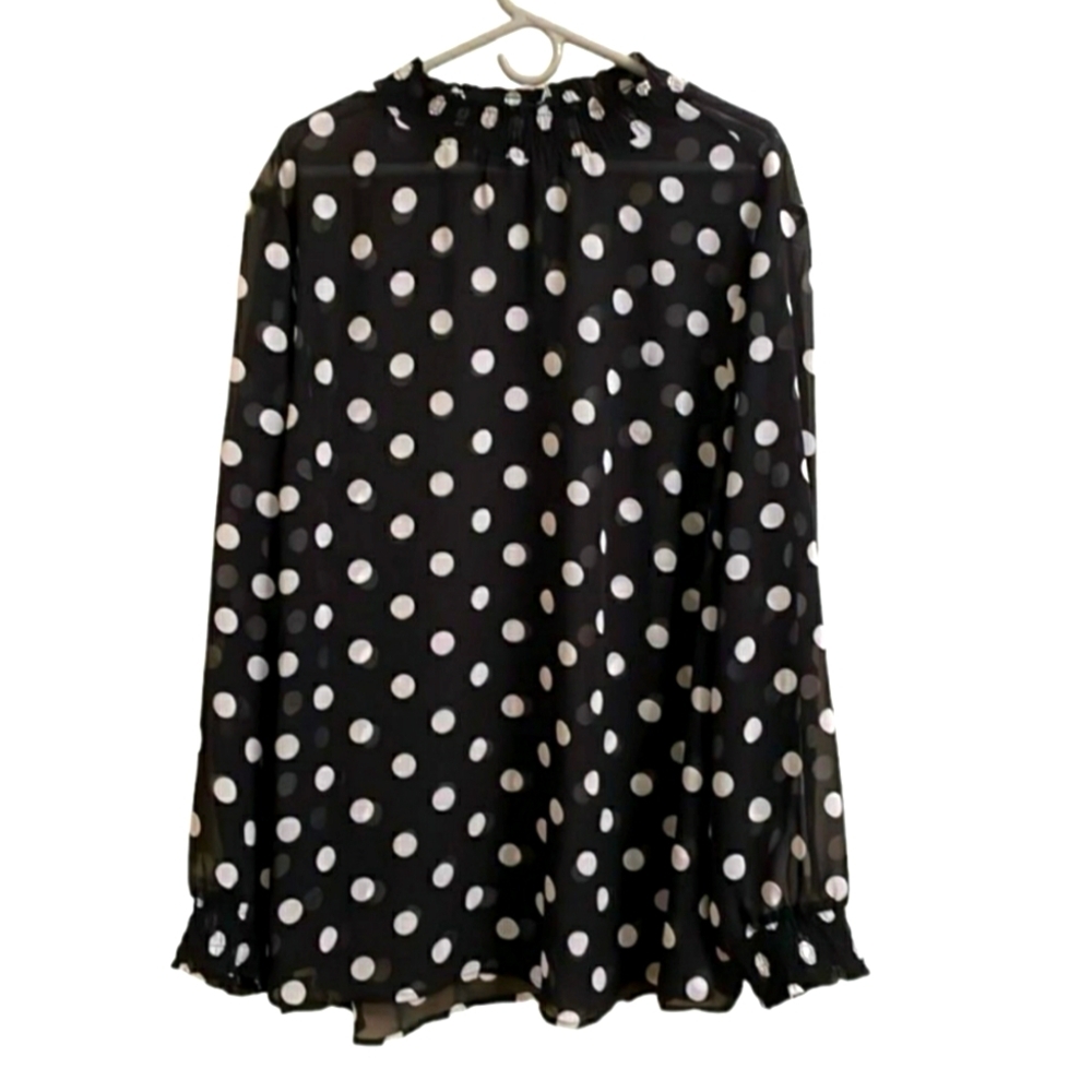 Torrid 4 Polka Dot Top Blouse Chiffon Smocked Mock Neck Ruffle 4X